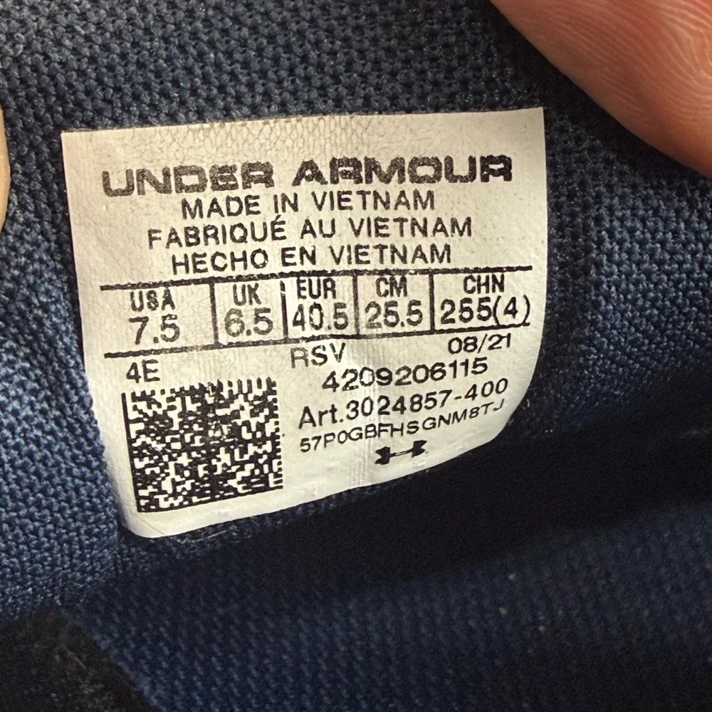 Under Armour Charged Assert 9 Mens 7.5 4E Extra Wide Navy Blue 3024857-400